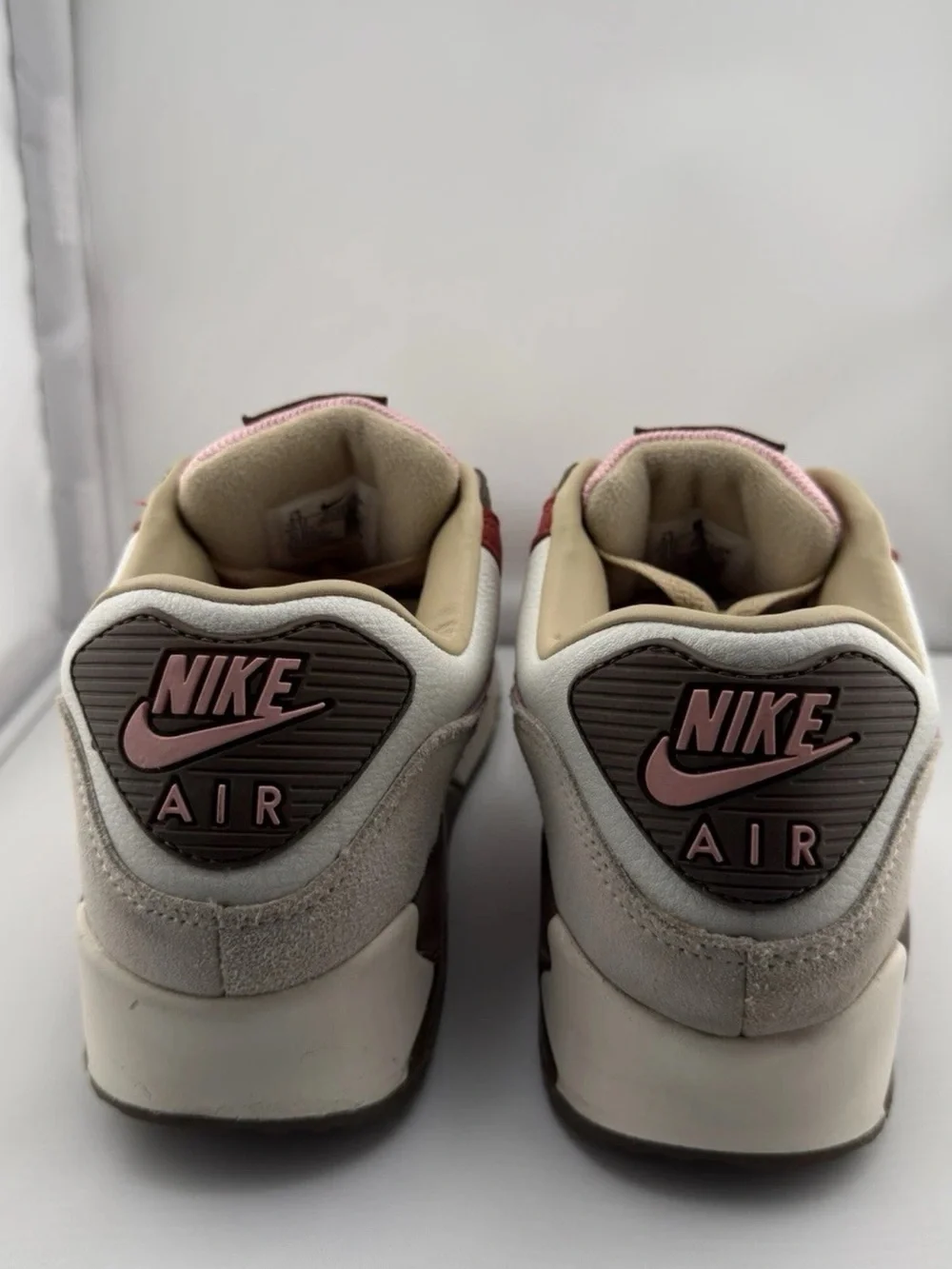 Nike Air Max 90 2021 Bacon CU1816-100 Men’s Size 9.5, No Box, Extra Pink Laces